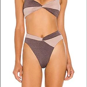 L Space NWOT (but panty liner) swim bottom